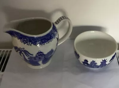 Buy 2 Pieces Of  Vintage/Antique Blue And White Willow Pattern • 4.99£