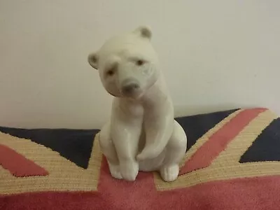 Buy Lladro Polar Bear Porcelain Figurine Resting In Excellent Condition • 15£