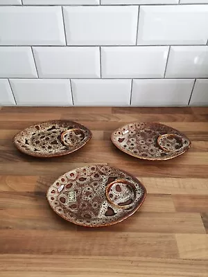 Buy 3x FOSTERS Cornish Pottery  HONEYCOMB KERNEWEK Plates • 13.99£