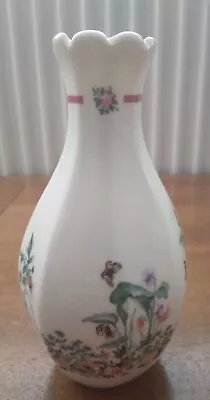 Buy Pretty Royal Doulton Bone China Posy Bud Vase • 2.99£