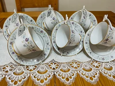 Buy  NORITAKE CHINA LONGWOOD  2485 6 Cups And Saucers In Excellent Condition • 36£