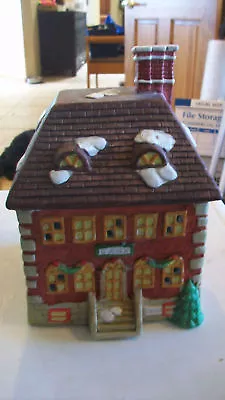 Buy Bank Christmas Ceramic House, Lighted • 37.34£