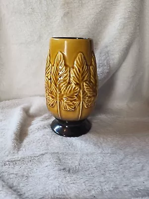 Buy Vintage Sylvac Leaf Vase, No 4215 • 10£