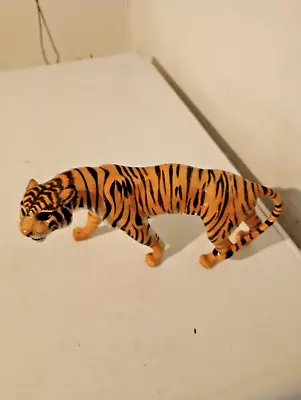 Buy Beswick Tiger Ornament 23cm Nose To Tail. No95 In Ink By Logo • 10£
