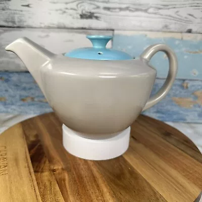 Buy Poole Twinetone Ice Green Seagull Teapot - 1.5 Pint - Excellent  • 20£