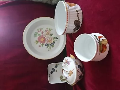 Buy Five Pieces Of Royal Worcester,  Some Oven To Table Ware • 3.35£