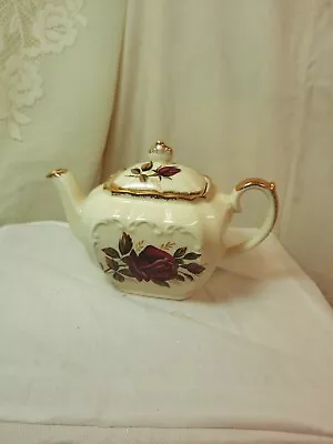 Buy Vintage Sadler Cube Teapot Small Tea Rose Pattern Cream With Gold Accent • 3.20£