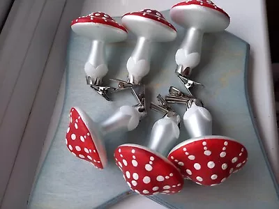 Buy Gisela Graham 7cm Glass Clip 6 X Toadstools Christmas Decorations • 21£