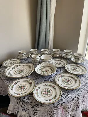 Buy 22 Piece Coalport Ming Rose Dinner Set • 79.98£