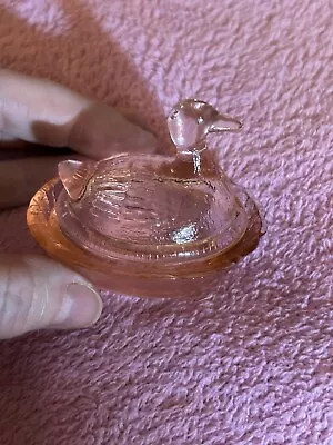 Buy Vintage Decorative Glass Miniature Pink/Peach Colored Nesting Duck Salt Cellar • 18.64£