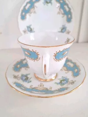 Buy Queen Anne Bone China Trio • 7£