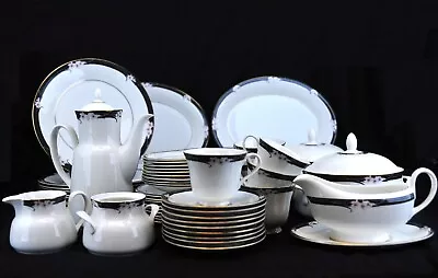 Buy Royal Doulton Vogue Collection  Enchantment  (TC 1156) 61-Piece Dinner Service • 99£