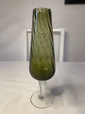 Buy Bright Green Vintage Art Deco Depression Glass Vase • 9.99£