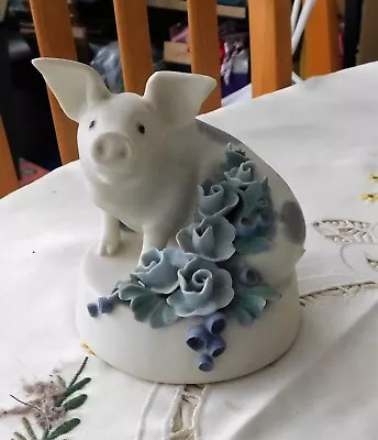 Buy Isle Of Wight Chessell Pottery Figurine - Pig • 24£