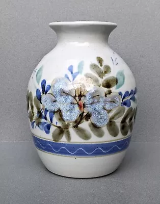 Buy Highland Stoneware Vase • 12.99£