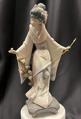 Buy Lladro  Teruko  Geisha Girl W/ Parasol In Original Box Salvador Debon #1451 • 102.51£