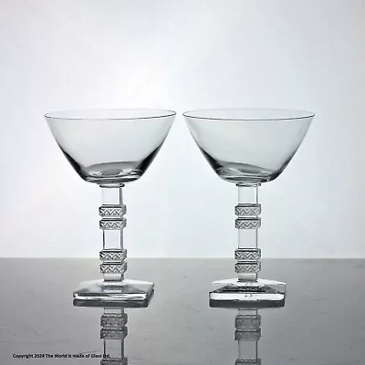 Buy Pair Of Lalique Argos Wine Glasses • 160£