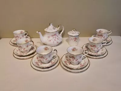 Buy Pretty Floral Paragon Victoriana Rose  Teaset • 91.95£