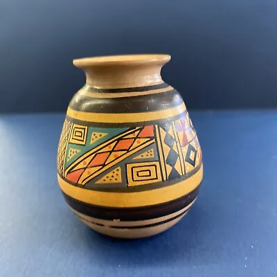 Buy Small NATIVE AMERICAN ART Pottery NAVAJO Pot. • 13.97£