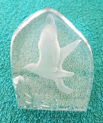 Buy Beautiful Vintage Crystal Glass Etched Seagull Paperweight 11 Cms Tall • 6£