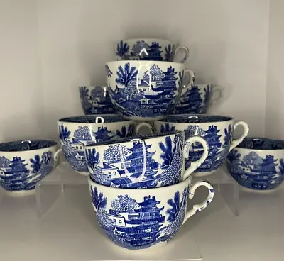 Buy Vintage Transferware Blue Willow-like Tea Cup • 7.45£