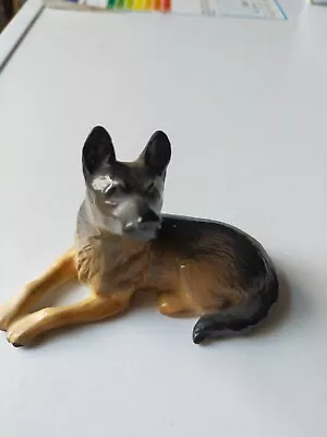 Buy Beswick Laying Down German Shepherd Dog • 9£