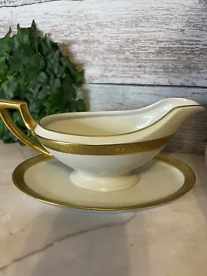 Buy Thomas Bavaria Gravy  Boat Gold Trim Attached • 13.98£