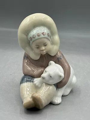 Buy LLADRO Nao Eskimo Child Hugging Polar Bear Cub FIGURINE #1195 • 39.95£