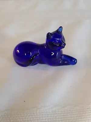 Buy Vintage 1986 FRANKLIN MINT Cobalt Blue Glass Curio Cabinet Reclining Cat Figure • 22.37£