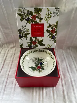 Buy Portmeirion The Holly & The Ivy - Scalloped Footed Bowl BNIB (New/Boxed) • 24.50£