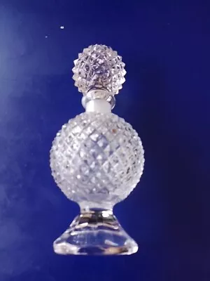 Buy Antique Diamond Cut CyrstalPerfume Bottle With Crystal Stopper  • 19.99£
