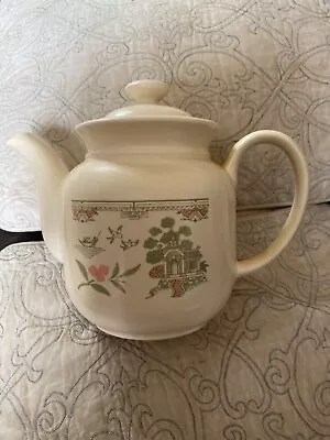 Buy Biltons Teapot • 2£