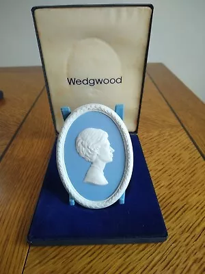 Buy Limited Edition Wedgewood Jasper Ware  Princess Margaret Portrait Medallion • 10£