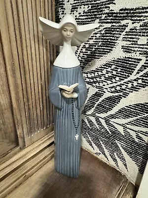 Buy Vintage Lladro 5500  Prayerful Moment  Praying Nun - Excellent Condition • 46.13£