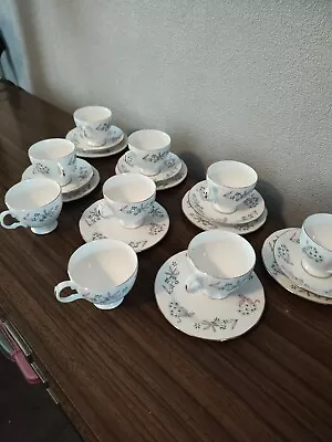 Buy Royal Kent Adam 32 Piece 4 Tea Cups 9 Coffee Cups 11 Side Plates 8 Saucers  • 40£