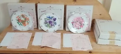 Buy 5 Royal Albert Flowers Decorative Plates With Boxes & Certificates • 16.99£