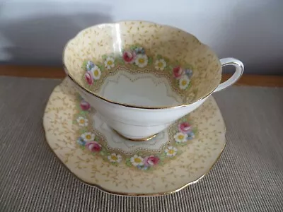 Buy Paragon Bone China Cup And Saucer - DAMASK ROSE In Cream • 7.99£