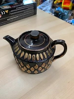 Buy Price Of Kensington - Black And Gold Coloured Tea Pot • 5£