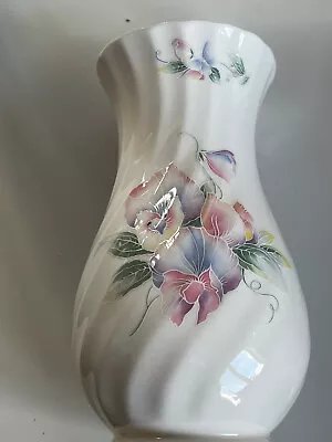 Buy Stunning Vintage Aynsley Fine Bone China Little Sweetheart Vase Unboxed • 9.50£