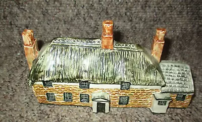Buy Tey Pottery Britain In Miniature THOMAS HARDY'S HOUSE DORCHESTER • 11.99£