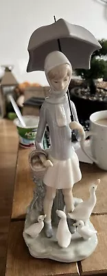 Buy Lladro - Retired Girl With Umbrella & Geese, Dated 1977 • 70£