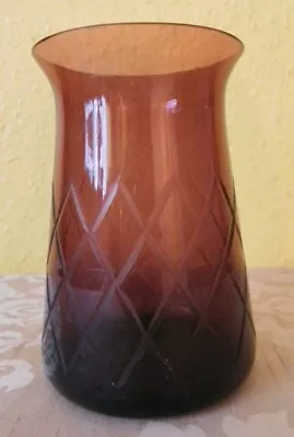 Buy Cranberry Glass Vase Measurements 14cm X 9cm X 10cm. No Chips Or Cracks • 7£