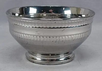 Buy 19th Century British Fluted & Ribbed Silver Luster Earthenware Waste Bowl • 79.21£