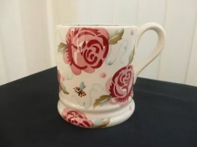 Buy Emma Bridgewater Rose & Bee Half Pint Mug • 24.99£