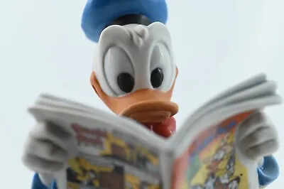 Buy Disney Donald Duck Reading Comic Limited Edition Capodimonte  Figurine • 512.56£