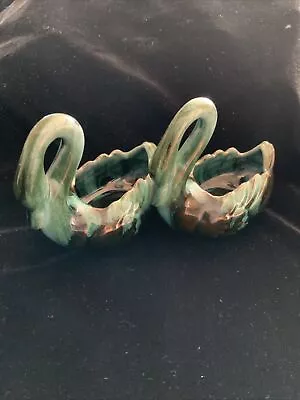 Buy Pair Of Vintage Blue Mountain Pottery Swan Cachepot Planters • 18.64£