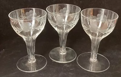 Buy Stunning Vintage Small Etched Mini Champagne Glasses X 2 Plus 1 Free • 18£