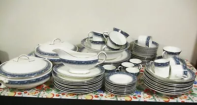 Buy Aynsley Bone China  Approx. 73 Piece Full Dinner Service - Excellent Condition • 185£