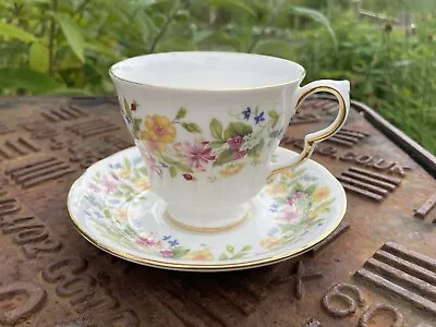 Buy Colclough Hedgerow Tea Cup  & Saucer • 9.99£