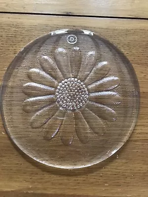 Buy Dartington Crystal Daisy Side Plates • 9.71£